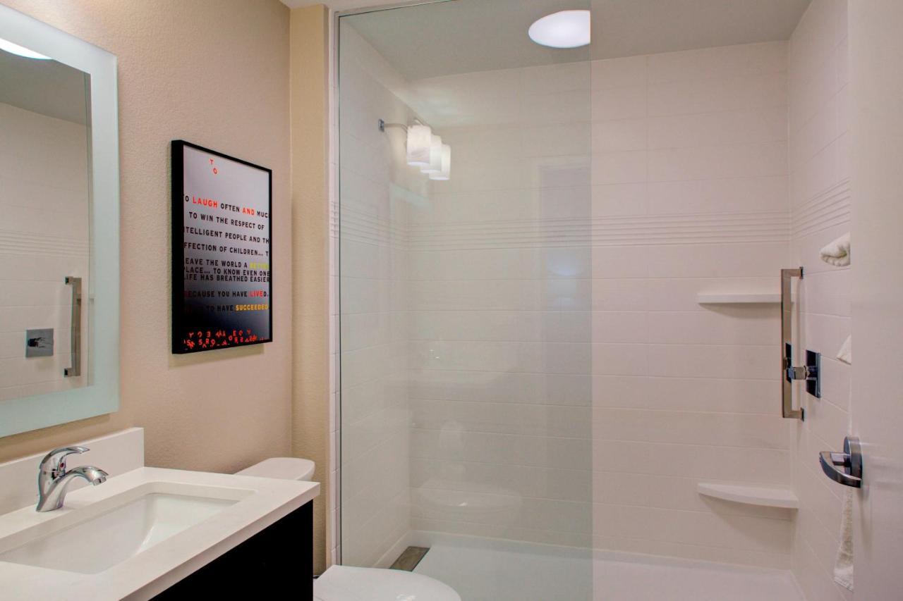 Towneplace Suites By Marriott Phoenix Chandler/Fashion Center Екстериор снимка